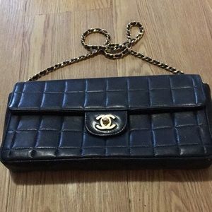 Chanel purse
